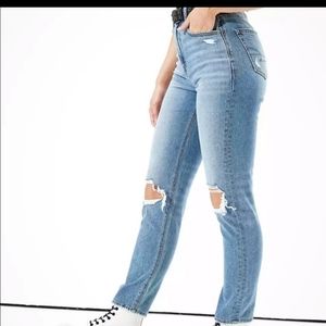American Eagle high rise mom jean